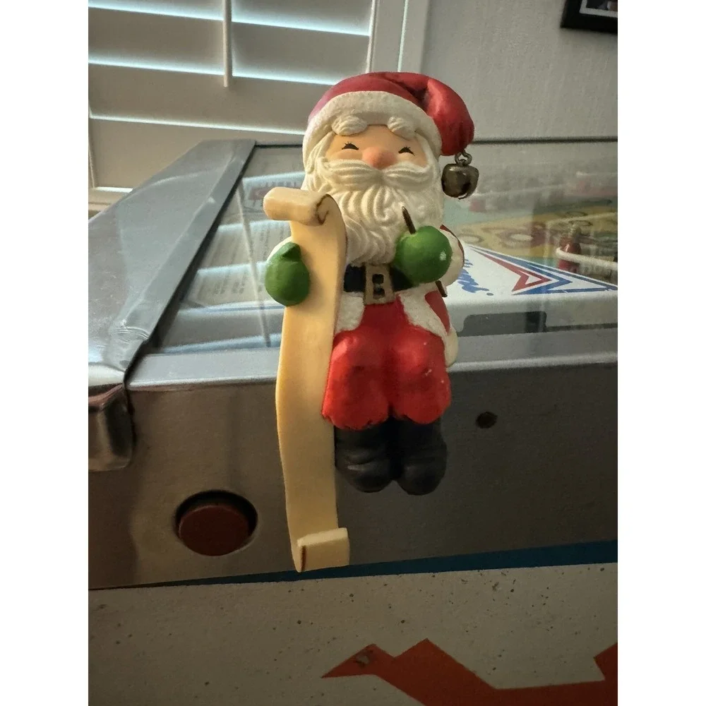 HALLMARK-SANTA CLAUS-Vintage Christmas Stocking Holder with Jingle Bell